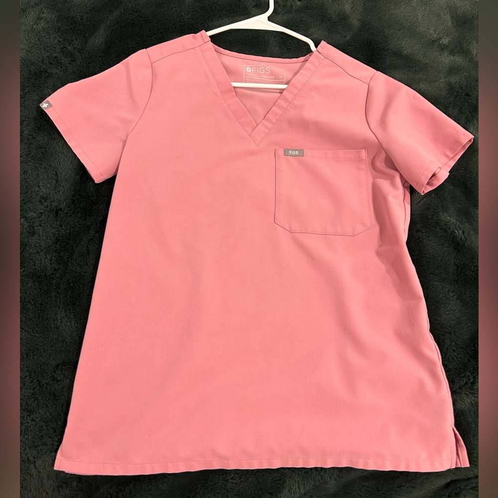 Figs women’s Catarina One Pocket Scrub Top - XS ash pink